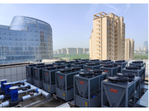 变频低环温空气源热泵（冷水）机组|家庭用空气能采暖多少钱一套