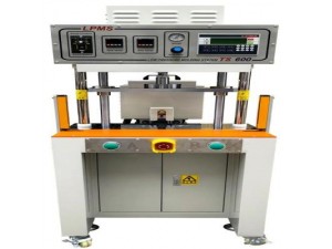 TS600侧式注胶单工位一体机