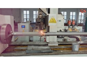 中空活塞杆激光熔覆技术革新表面强化的未来方案