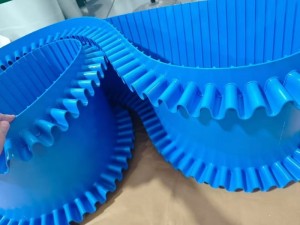 西格林易洁带蓝色PU食品级屠宰行业蔬菜清洗耐切割传送带